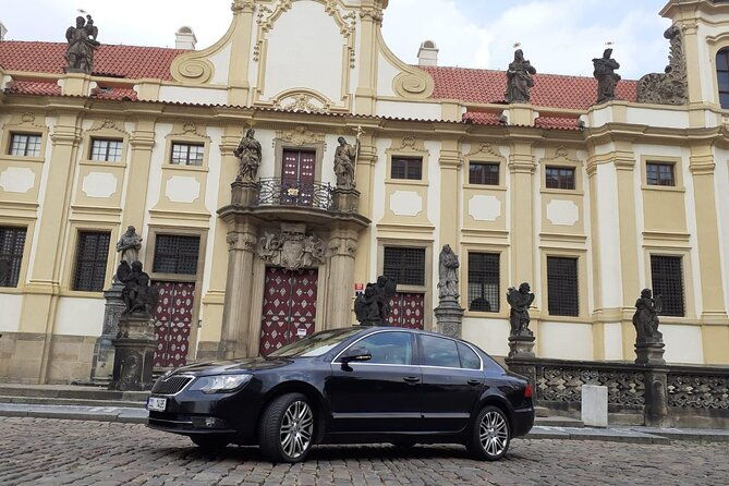 transfer-from-prague-hotel-to-airport-prague