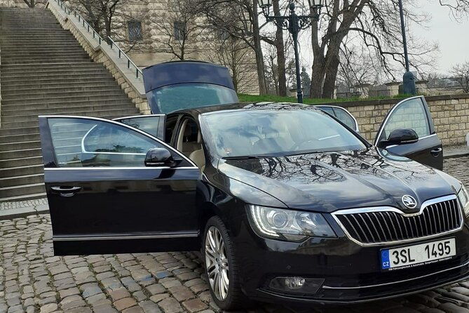 transfer-from-prague-hotel-to-airport-prague