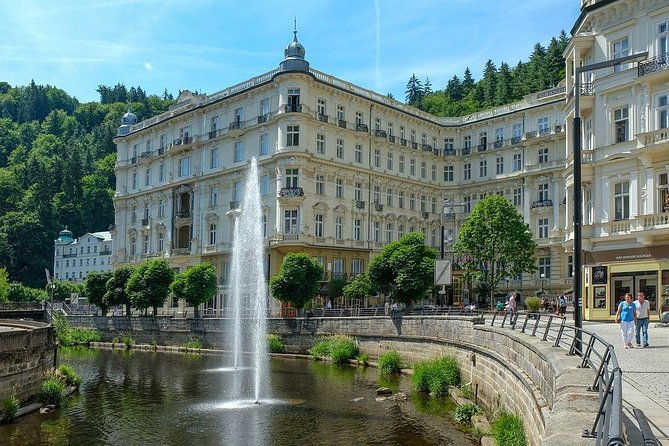 transfer-from-prague-to-karlovy-vary-private-daytrip-with-2h-for-sightseeing