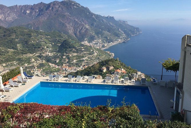 transfer-naples-to-ravello-and-stop-in-pompeii