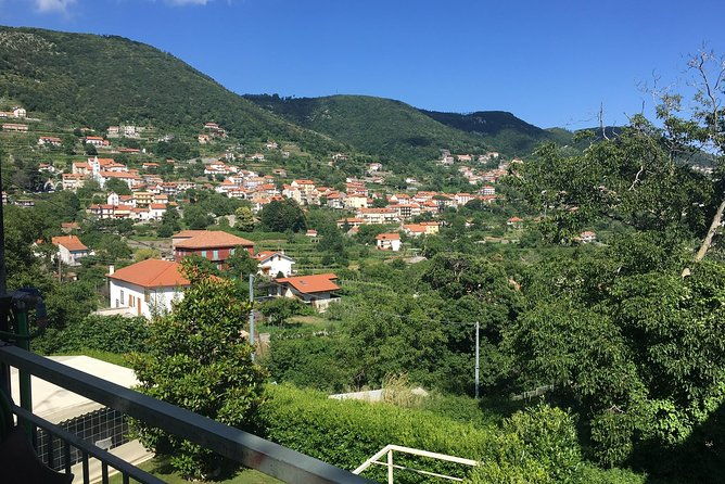 transfer-naples-to-ravello-and-stop-in-pompeii