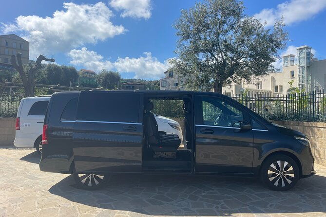 transfer-to-the-airport-train-station