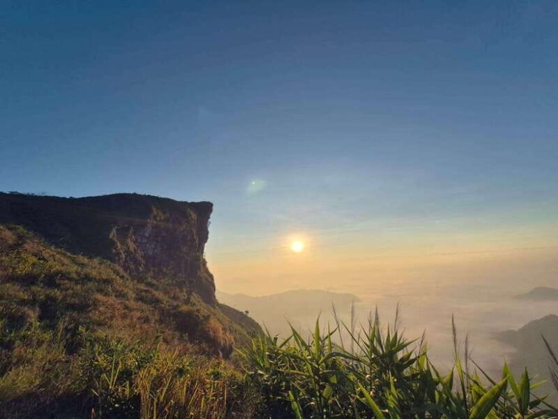 Transfer : wonder full Sunrise and landscape at Phu Chifa - FAQ