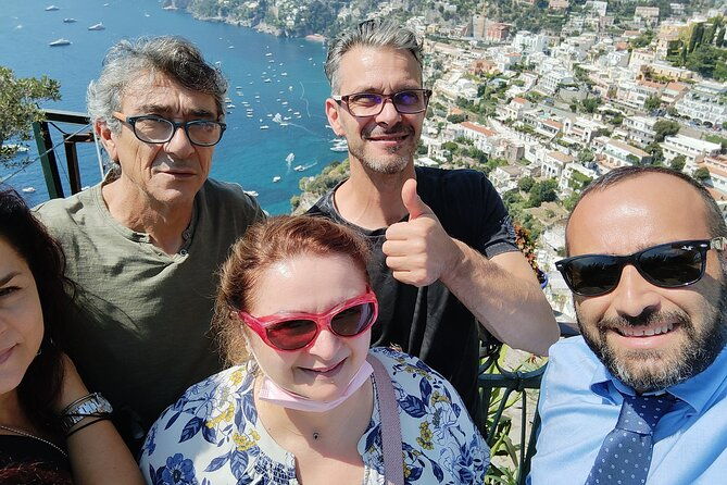 transferamalfi-coast-via-pompeii-2h-matera-or-reverse-2