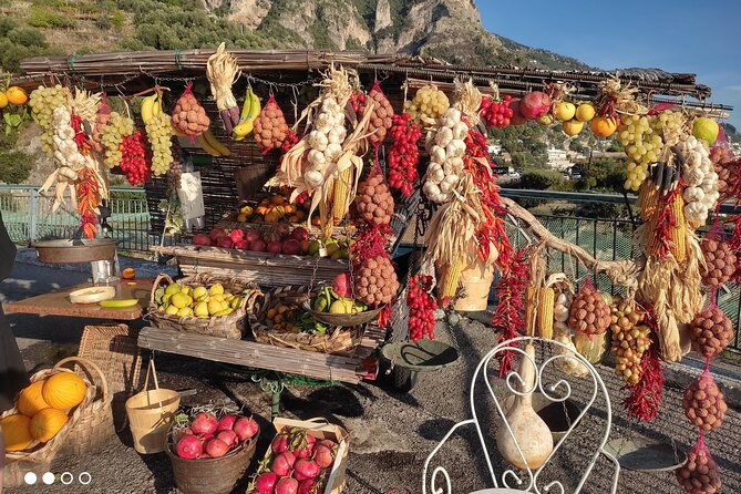 transferamalfi-coast-via-pompeii-2h-matera-or-reverse