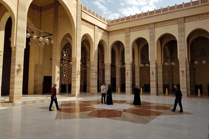 Transit tour in Bahrain-2025 Best seller tour - What You Get for the Price