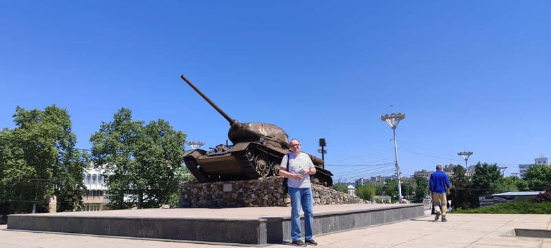 Transnistria Tour from Chisinau Explore Soviet Time Capsule - Exploring the Soviet Time Capsule of Transnistria from Chiinu