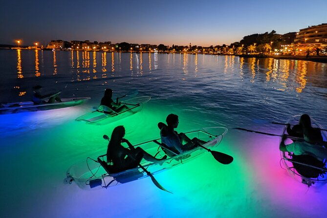 transparent-kayak-glow-tour-in-split