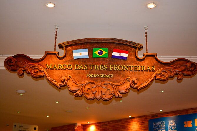 transport-to-marco-das-tres-frontiers-in-an-exclusive-vehicle-for-the-family