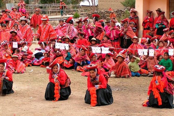transportation-cusco-ollantaytambo-visiting-pisac-ruins-and-pisac-market