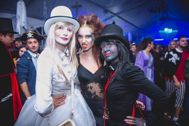 transylvania-bran-castle-2-day-halloween-party