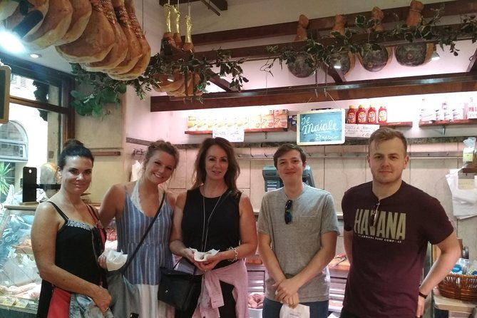 trastevere-district-street-food-and-sightseeing-walking-tour