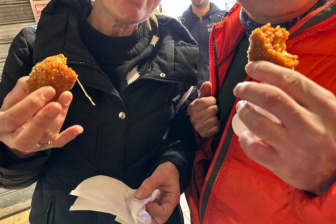 trastevere-guided-walking-street-food-tour-in-rome