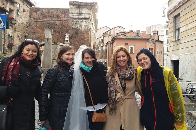 trastevere-quarter-private-walking-tour-with-gelato-2