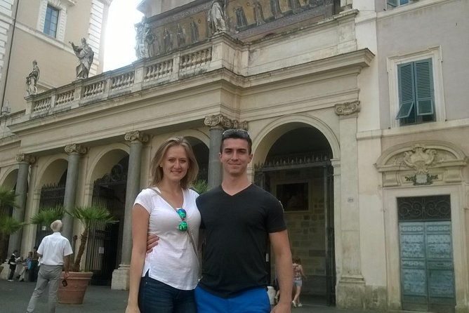 trastevere-quarter-private-walking-tour-with-gelato