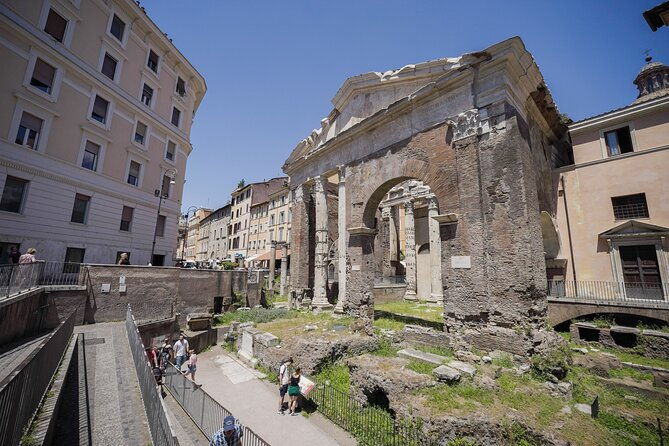 trastevere-underground-tour-with-tiber-island-and-jewish-ghetto