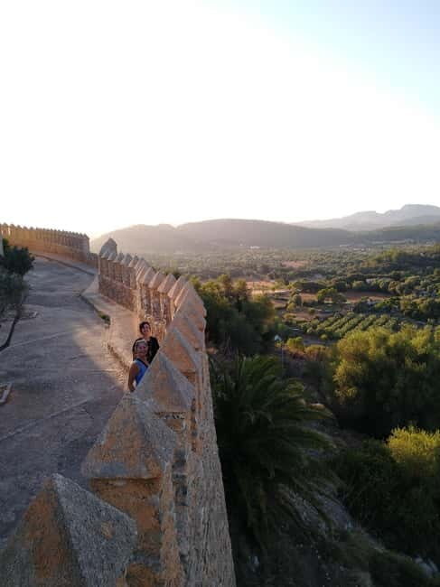 Travel and play tennis in Mallorca - Key Points