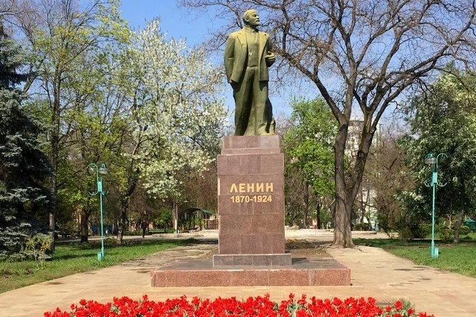 travel-to-pridnestrovie-with-anton-dendemarchenko-day-tour