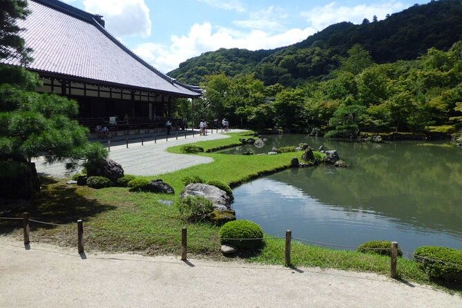 traversing-kyotos-scenic-west-arashiyama-to-kinkakuji-2