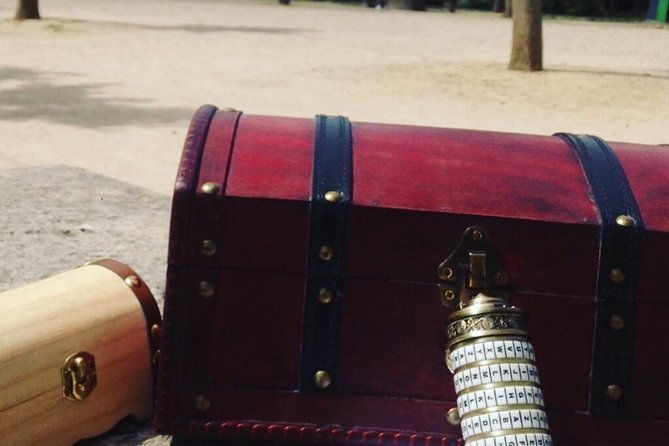 treasure-hunt-along-the-seine-to-visit-paris