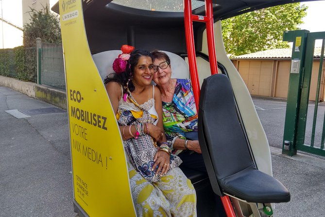 treasure-hunt-in-a-pedicab-tour-of-lyon