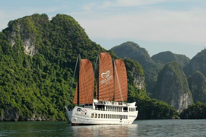Treasure Junk Cruise 2-Day Discover the stunning Bai Tu Long Bay - Authentic Experiences from Reviews