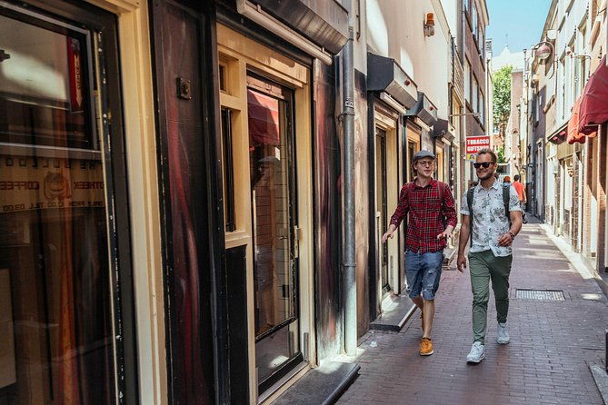 treasures-of-amsterdam-coffeeshops-red-light-district-private-tour