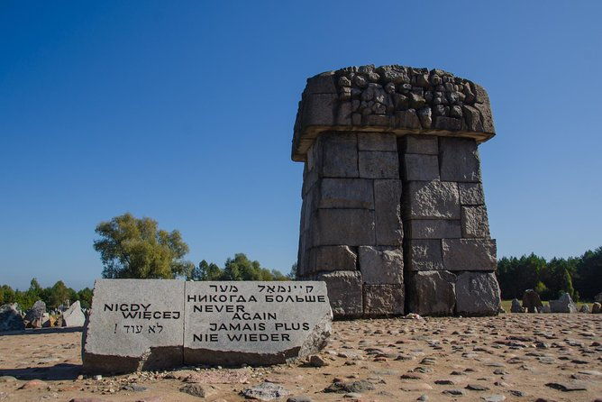 treblinka-concentration-camp-heartbreaking-tour-from-warsaw