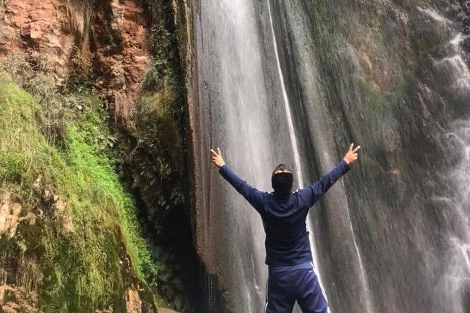 trek-to-perolniyoc-waterfalls