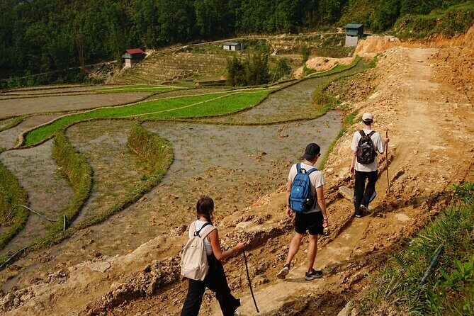 Trekking 1 circle the local village to admire Muong Hoa valley - FAQ