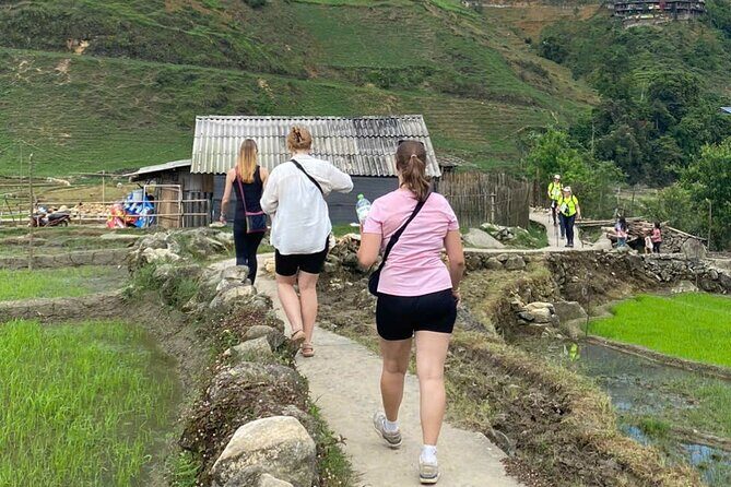 Trekking 2 days 1 night in Sapa by bus from Hanoi - What to Pack and Prepare