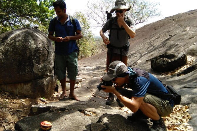 Trekking Dimbulagala Mountain - Who is this tour best for?