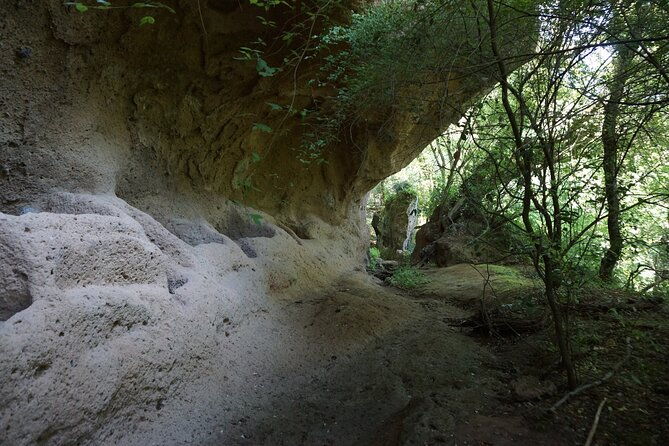 trekking-excursion-history-and-nature-necropolis-of-norchia-from-rome