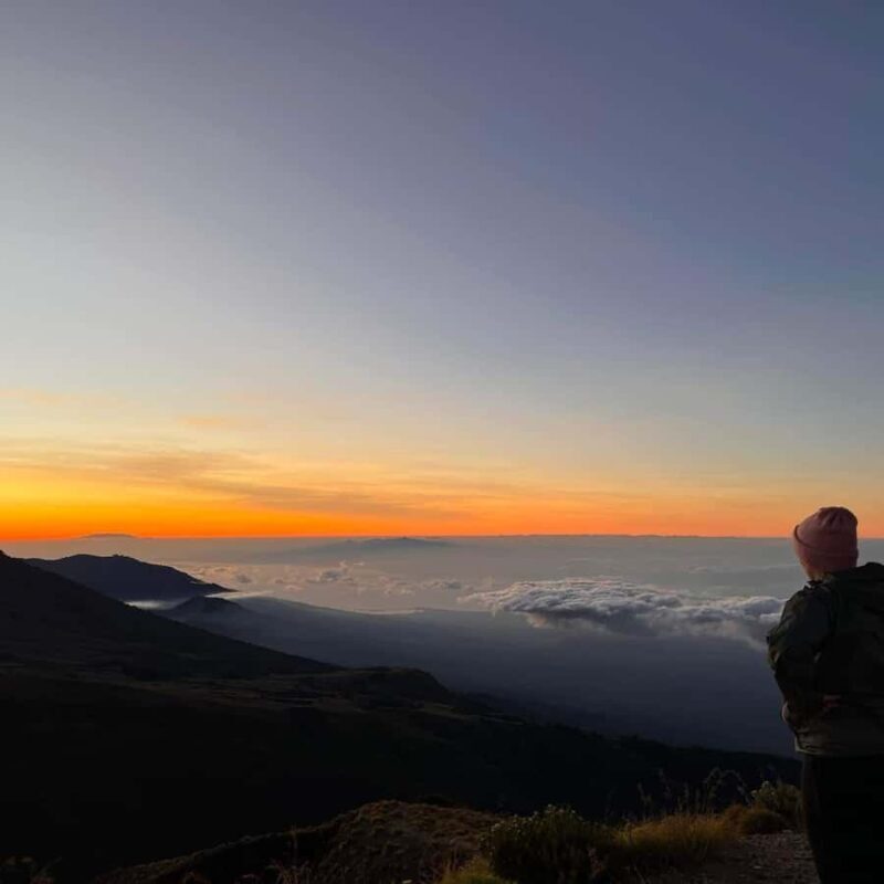 Trekking mount sangkareang (Tetebatu crater-rim) 2D1N - FAQs