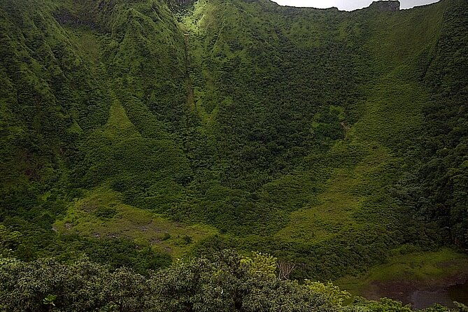 trekking-mt-liamuiga-volcano-full-day-guided