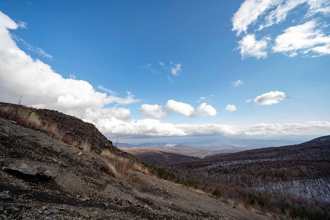trekking-on-the-mt-asama-with-a-great-view