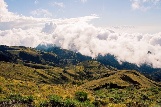 Trekking Rinjani Summit 2 Days 1 Night - An Honest Look at the Rinjani Summit Trek