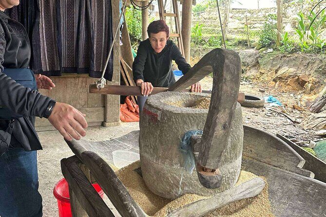 Trekking SaPa 2-Day Local Adventure with Homestay & Guide - Practical Details: Transportation, Timing, and Group Size