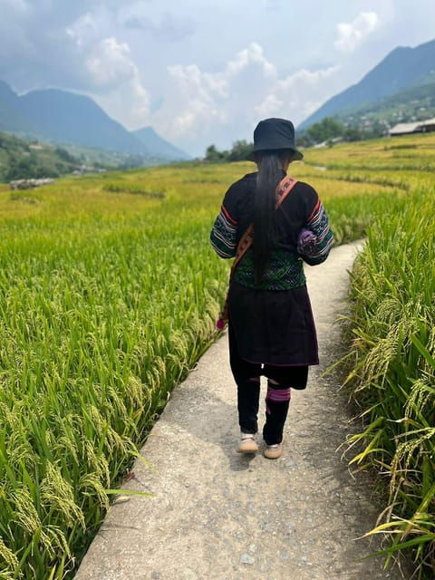 trekking-through-rice-terraced-fields-1-day-private-tour