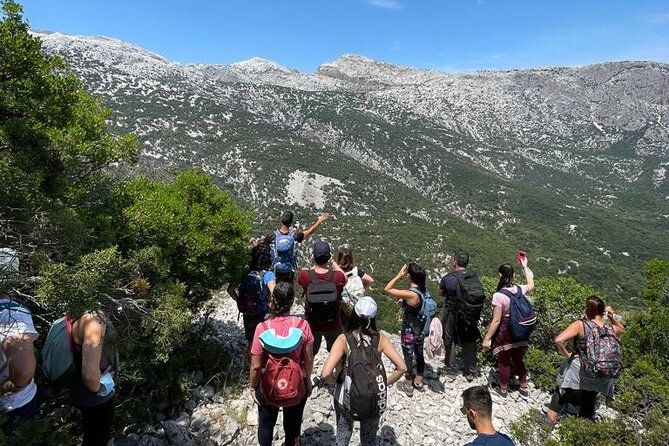 trekking-to-monte-tiscali-oliena