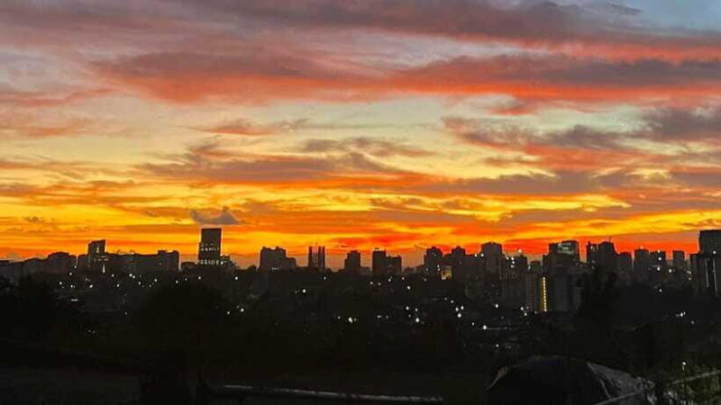 trekking-to-see-the-beautiful-view-of-cebu-city