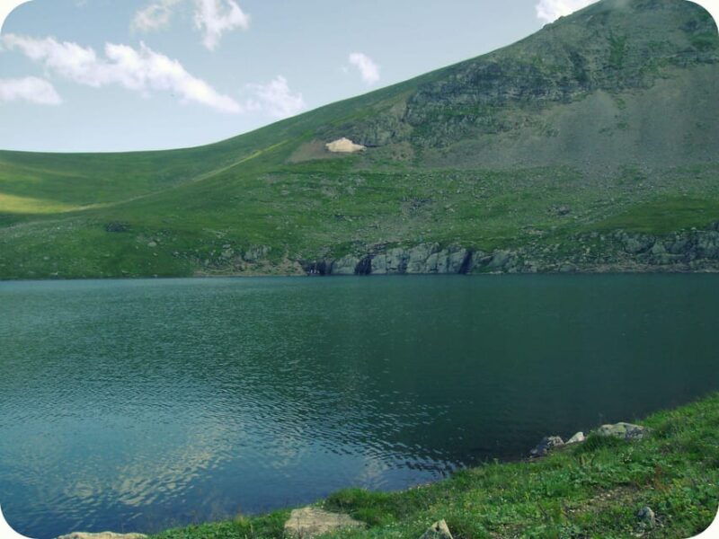 trekking-tour-sumela-monastery-and-cakirgol-lake