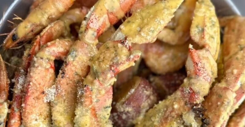 Treme Bar Crawl & Seafood Experience - Who Should Consider This Tour?