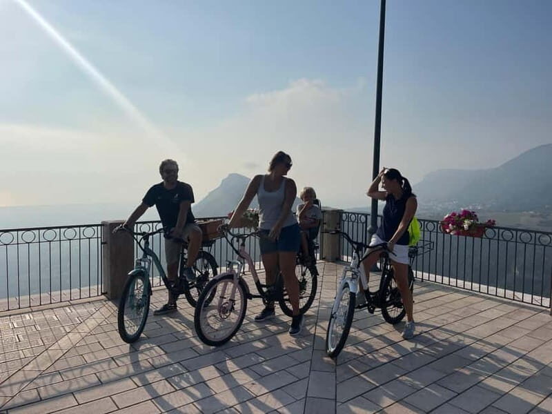 Trentinara: E-Bike Tour with Picnic in the Vineyard - Key Points