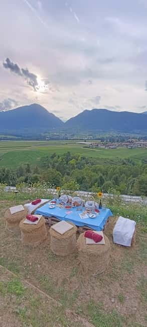 Trentino Agriconda: Magical Picnic at Sunset basket in Comano - FAQ  