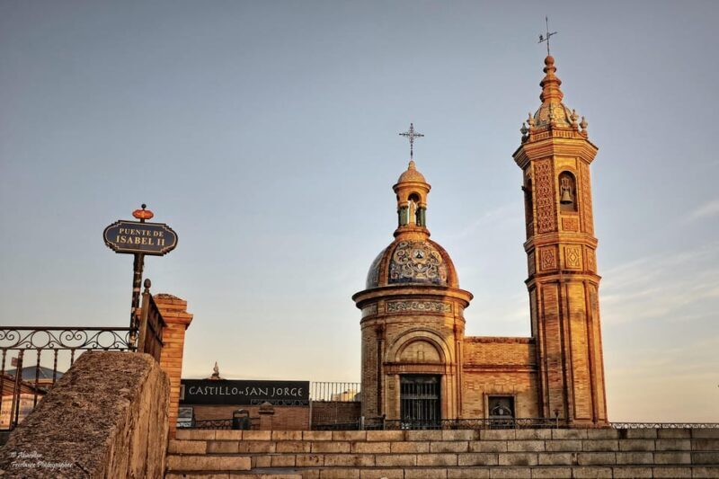 Triana La Flamenca Tour. "Includes a visit to the Corrales." - FAQ