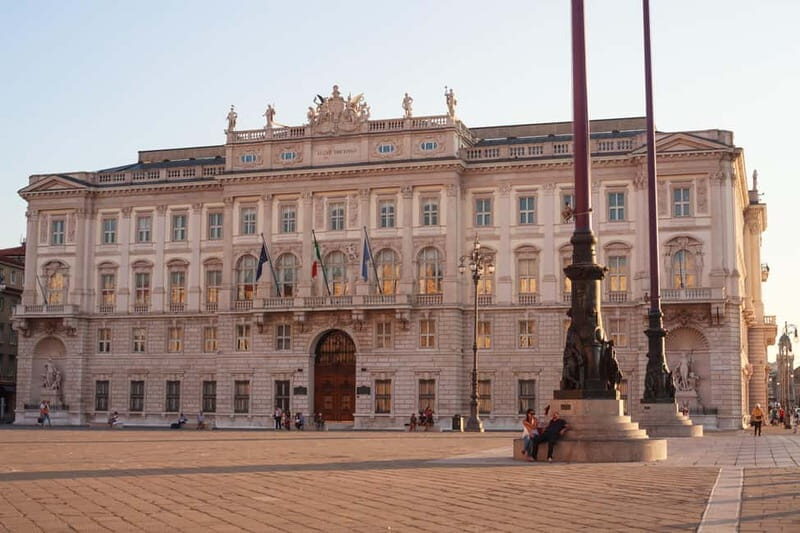 Trieste: Express Walk with a Local in 60 Minutes - Trieste: Express Walk with a Local in 60 Minutes — A Practical and Authentic Tour