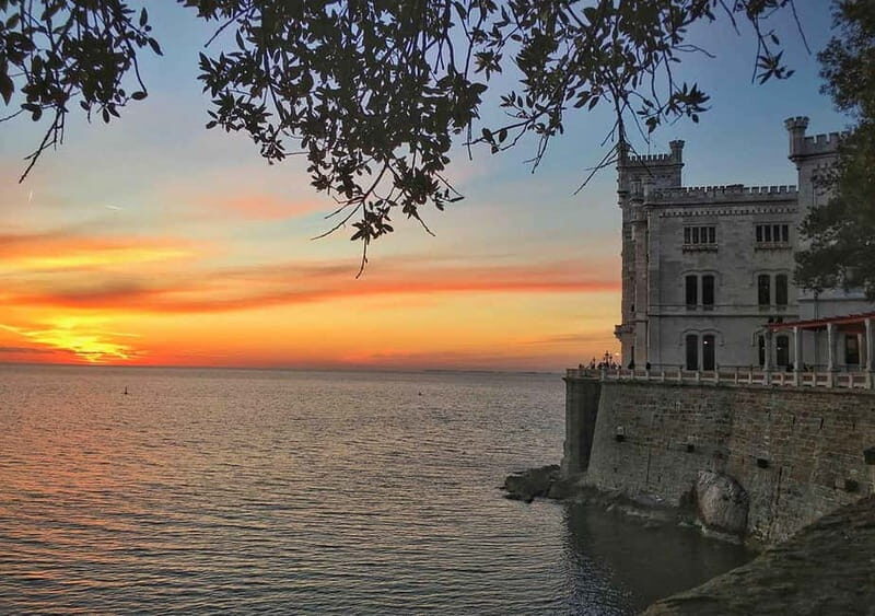 Trieste: private motorboat tour in Miramare and aperitif at sunset - An In-Depth Look at the Experience