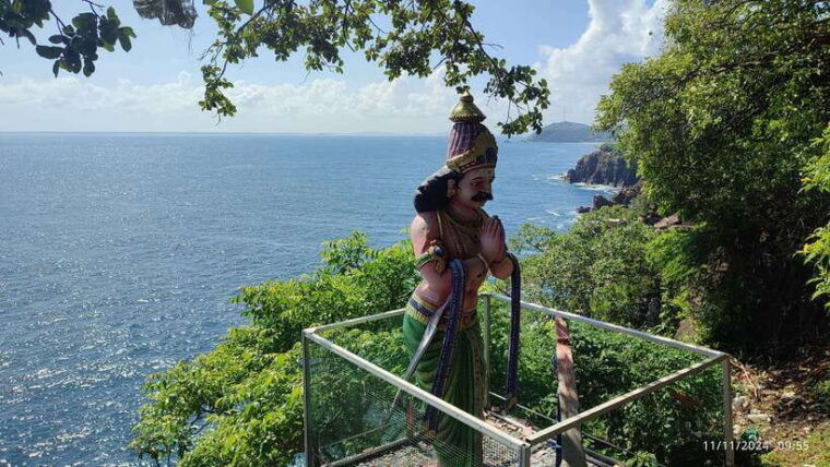 trincomalee-city-tour-with-koneswarm-and-crocodile-lake
