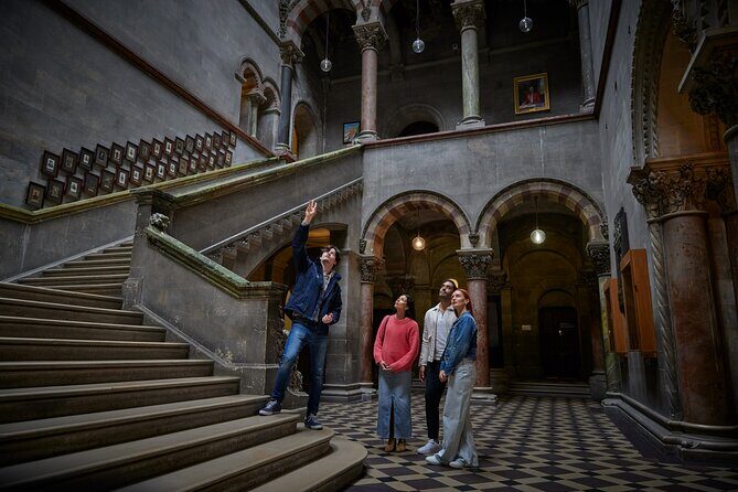 Trinity Trails: Guided Walking Tour of Trinity College - Experience, Group Size, and Practical Details